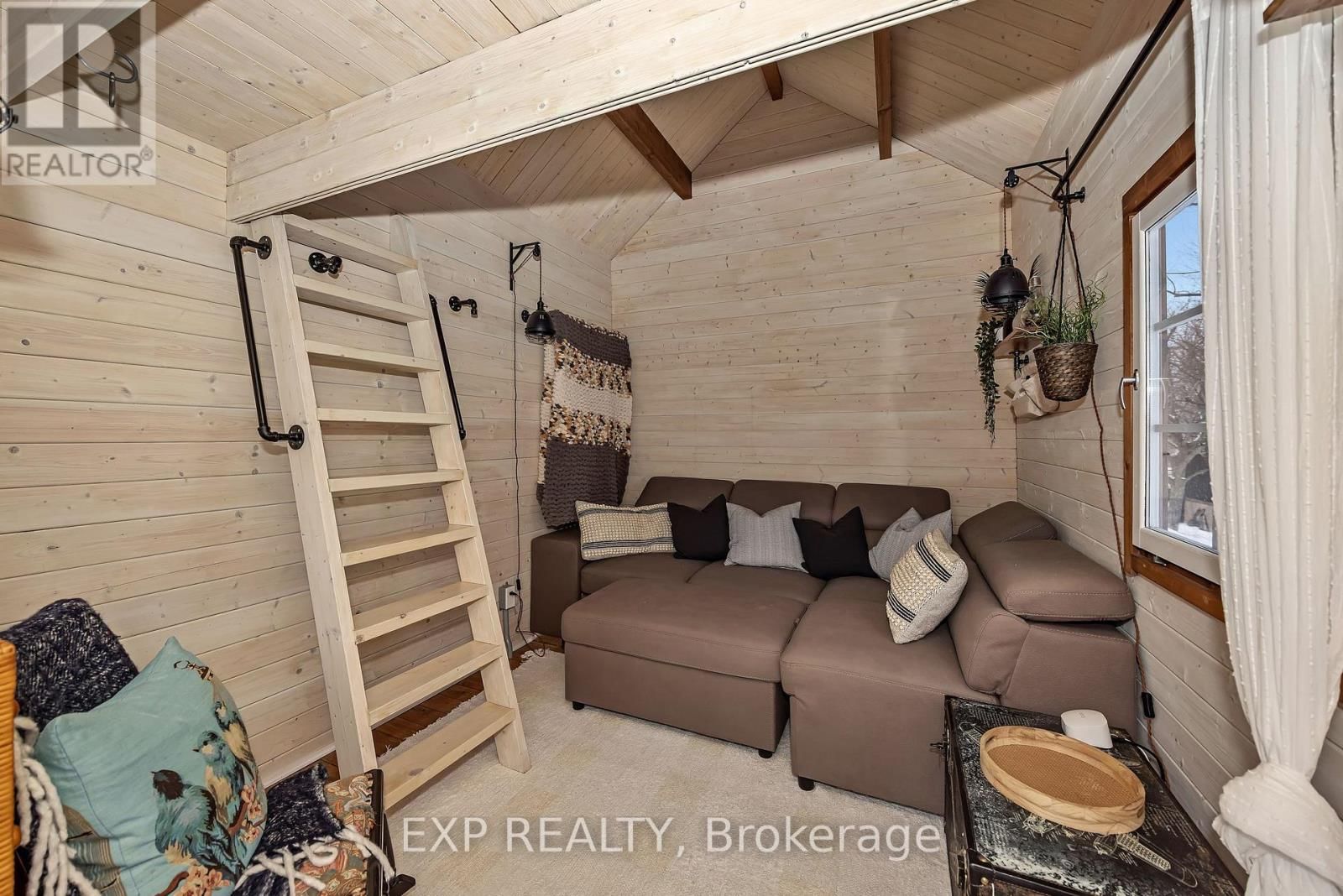 806 LAVAL STREET Image 32