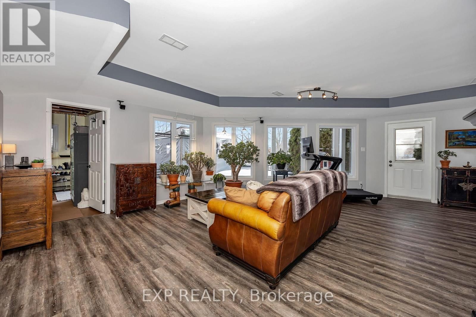 806 LAVAL STREET Image 4