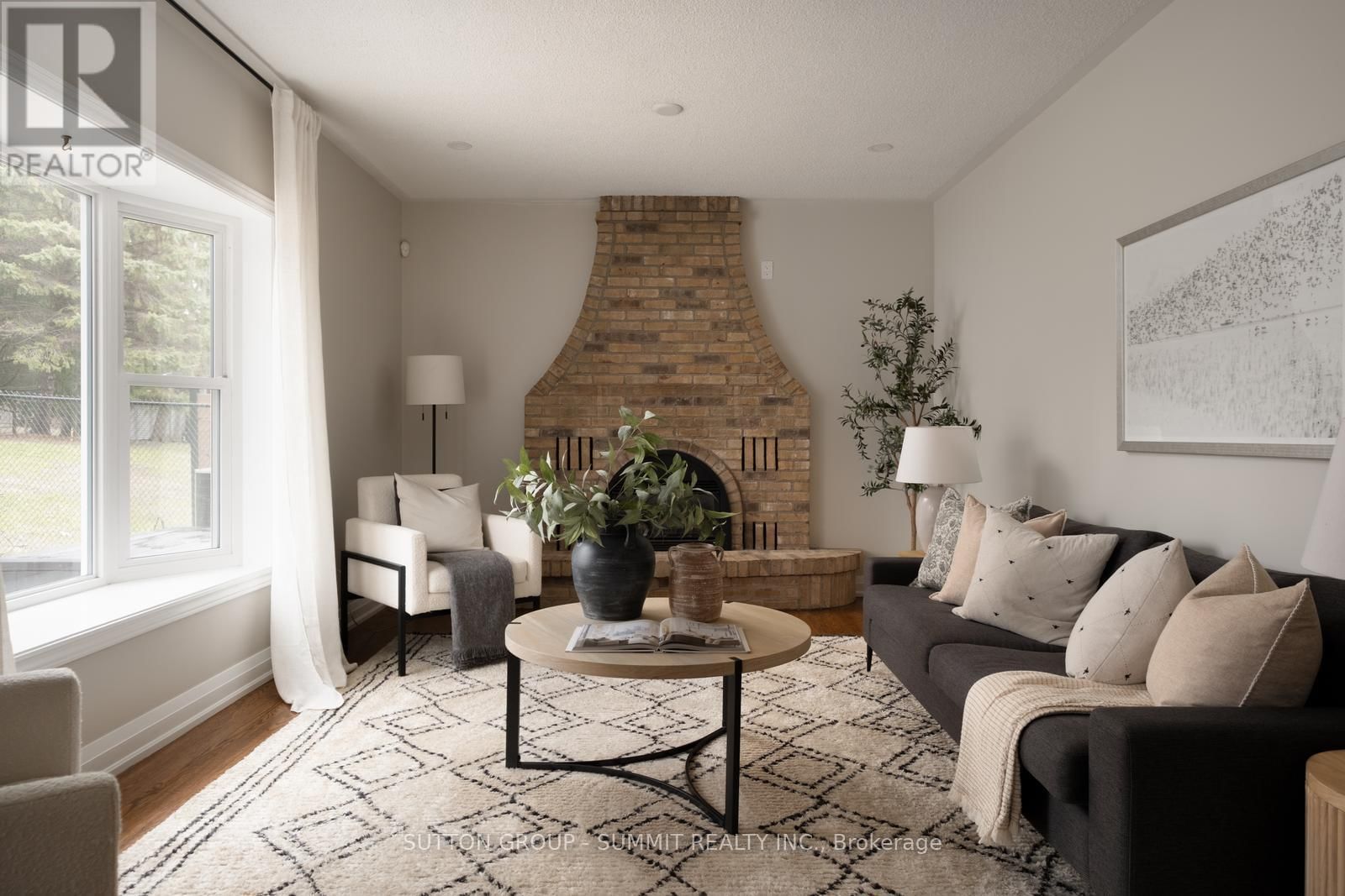 27 MILLBRIDGE CRESCENT Image 1