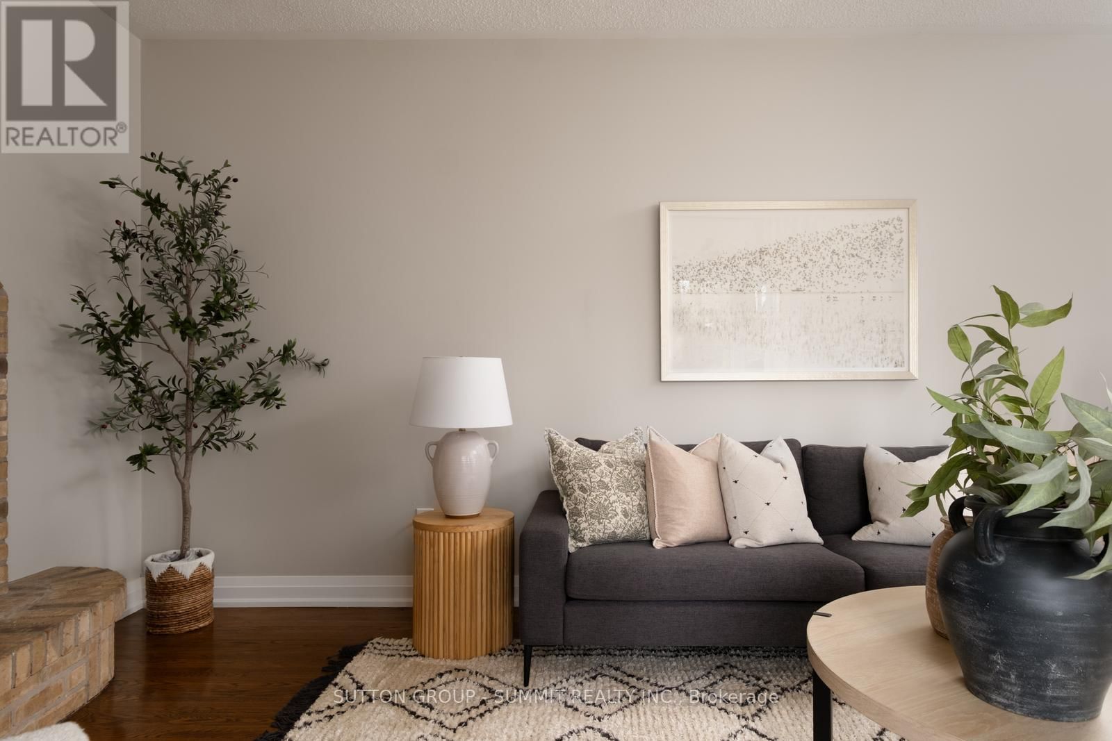 27 MILLBRIDGE CRESCENT Image 13