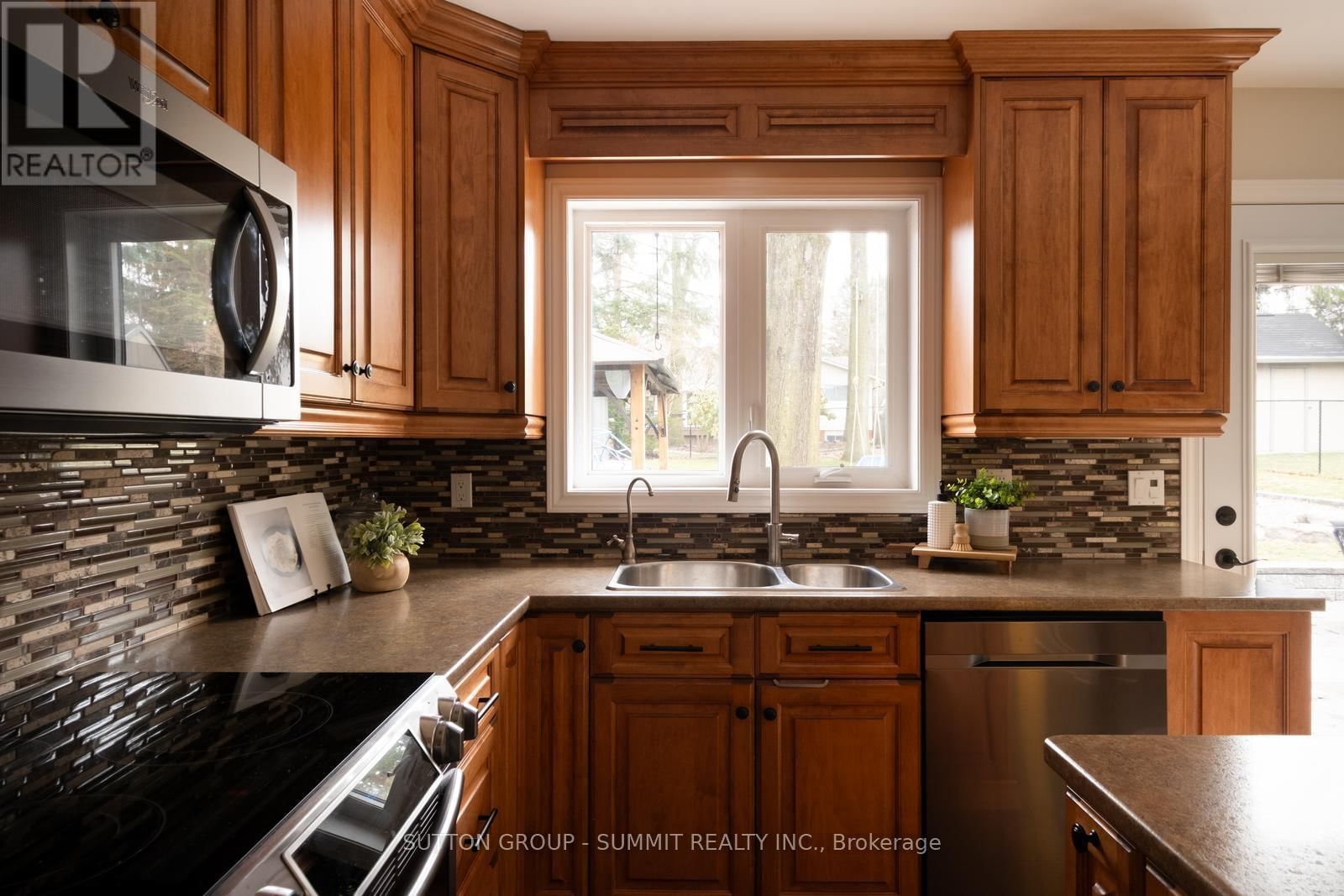 27 MILLBRIDGE CRESCENT Image 19