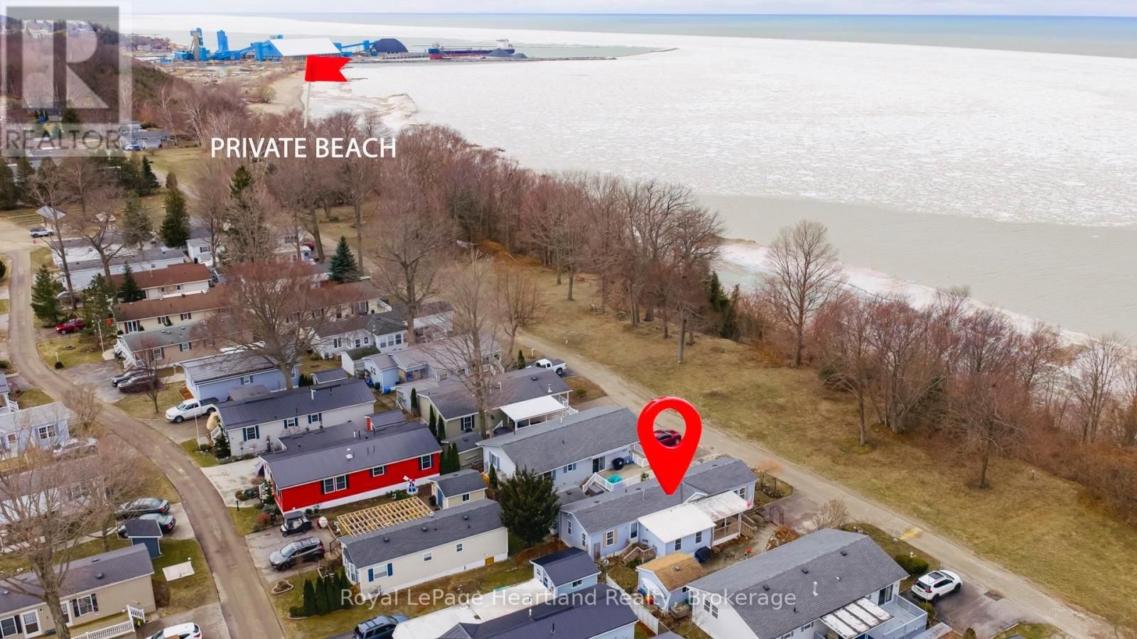 12 IROQUOIS LANE Image 4