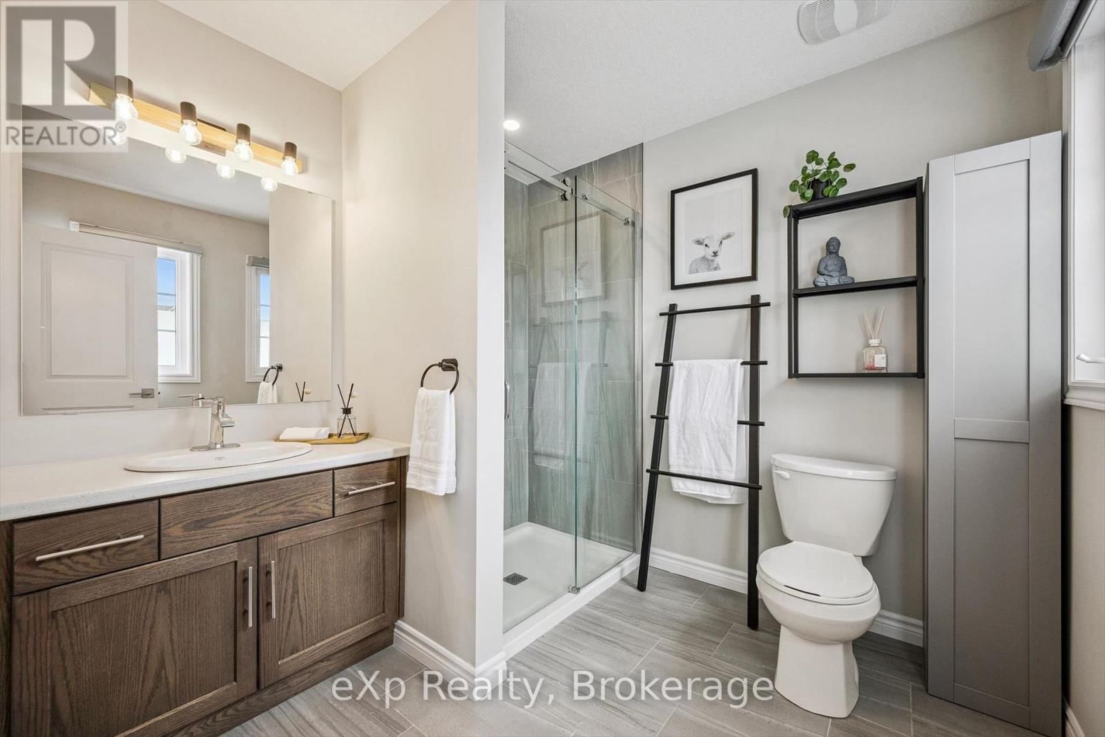 54 MIRANDA PATH Image 23