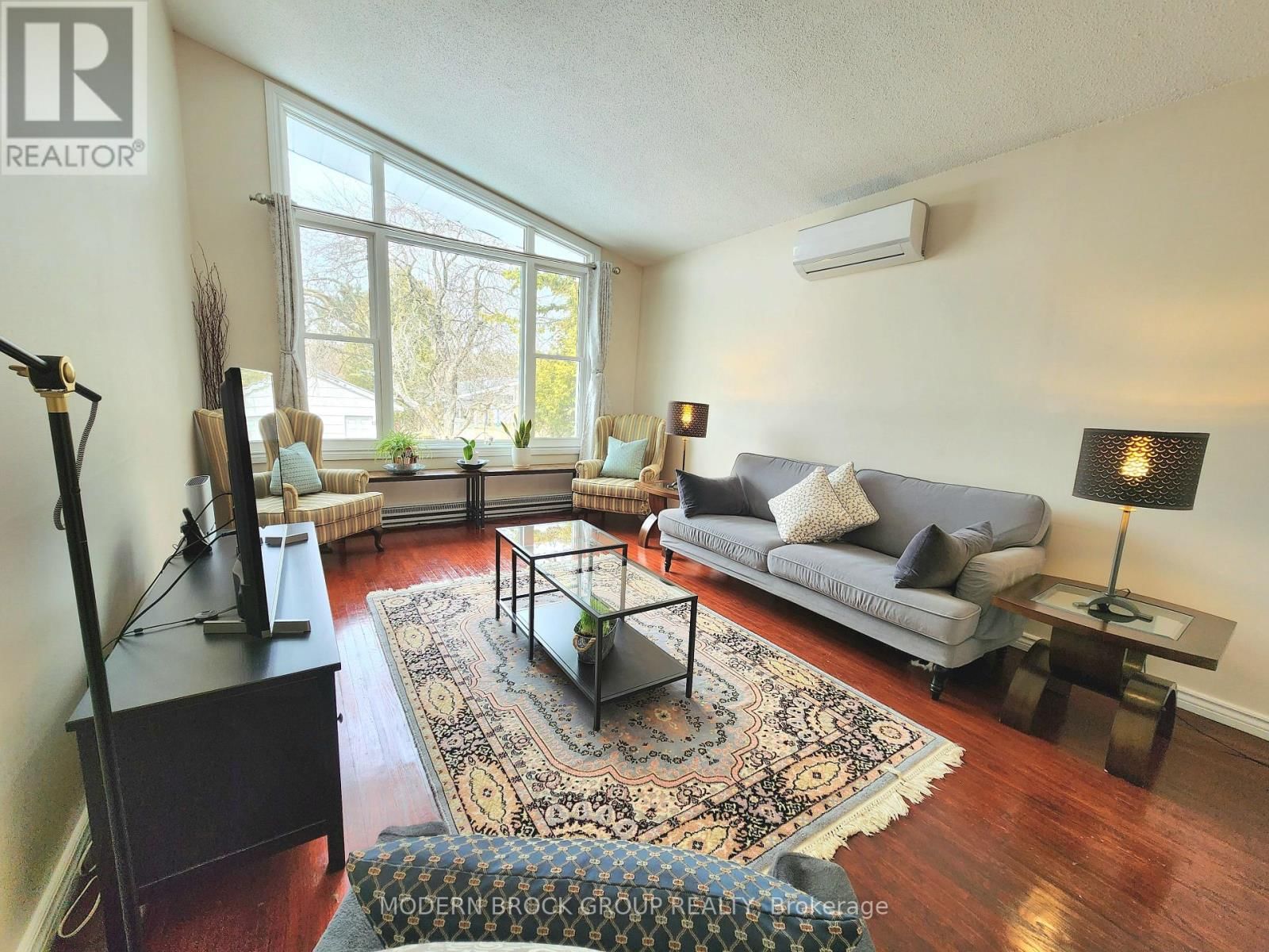 339 ABBOTT STREET Image 13