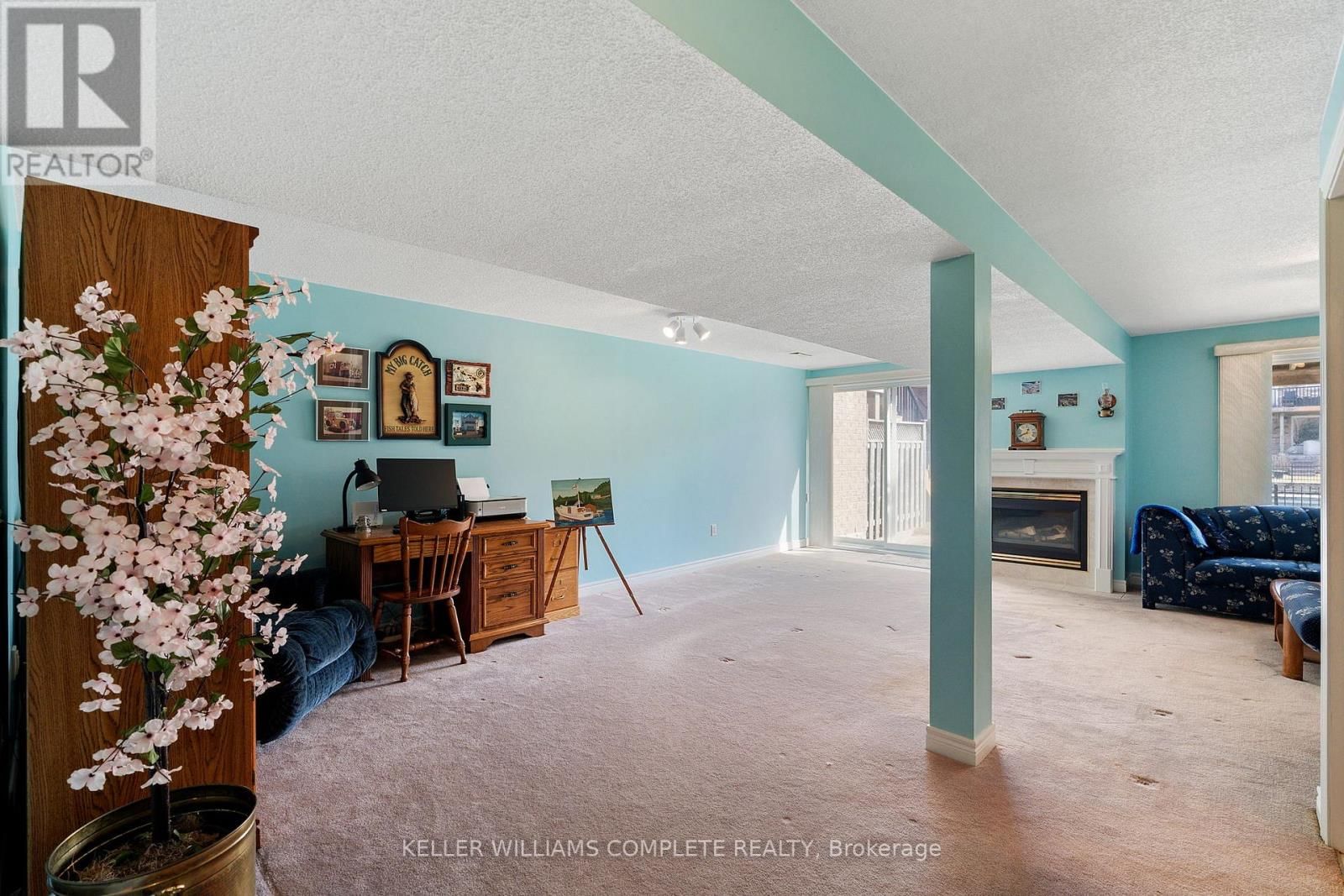 10 - 85 EDGEWATER DRIVE Image 31