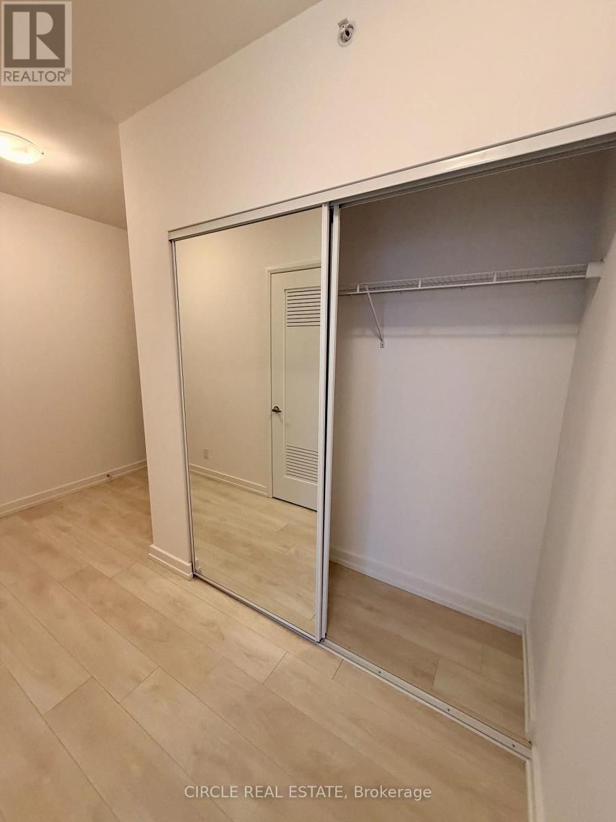 2606 - 75 JAMES STREET SOUTH STREET Image 13