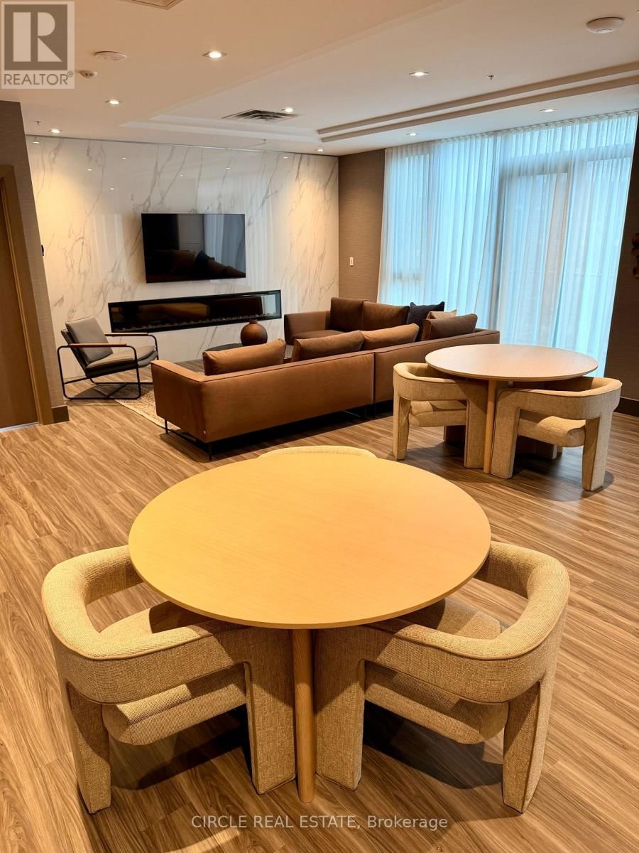 2606 - 75 JAMES STREET SOUTH STREET Image 24