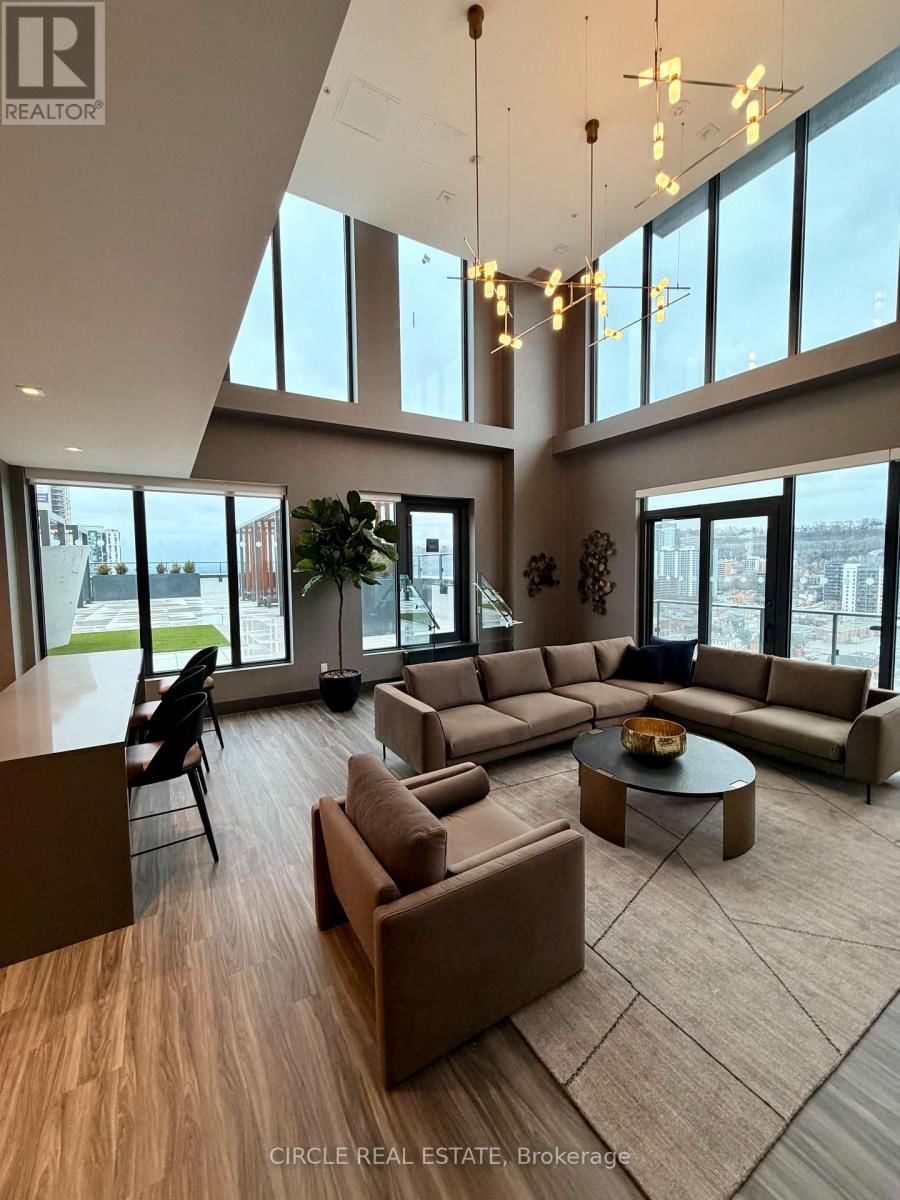 2606 - 75 JAMES STREET SOUTH STREET Image 25