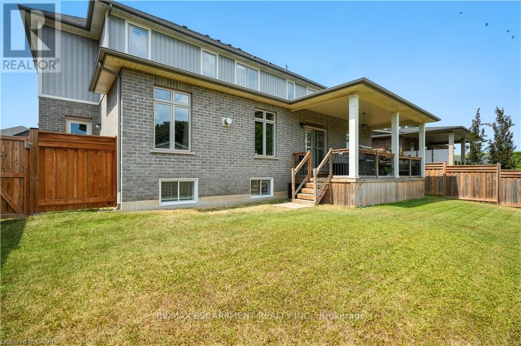 103 LAMPMAN DRIVE Image 50