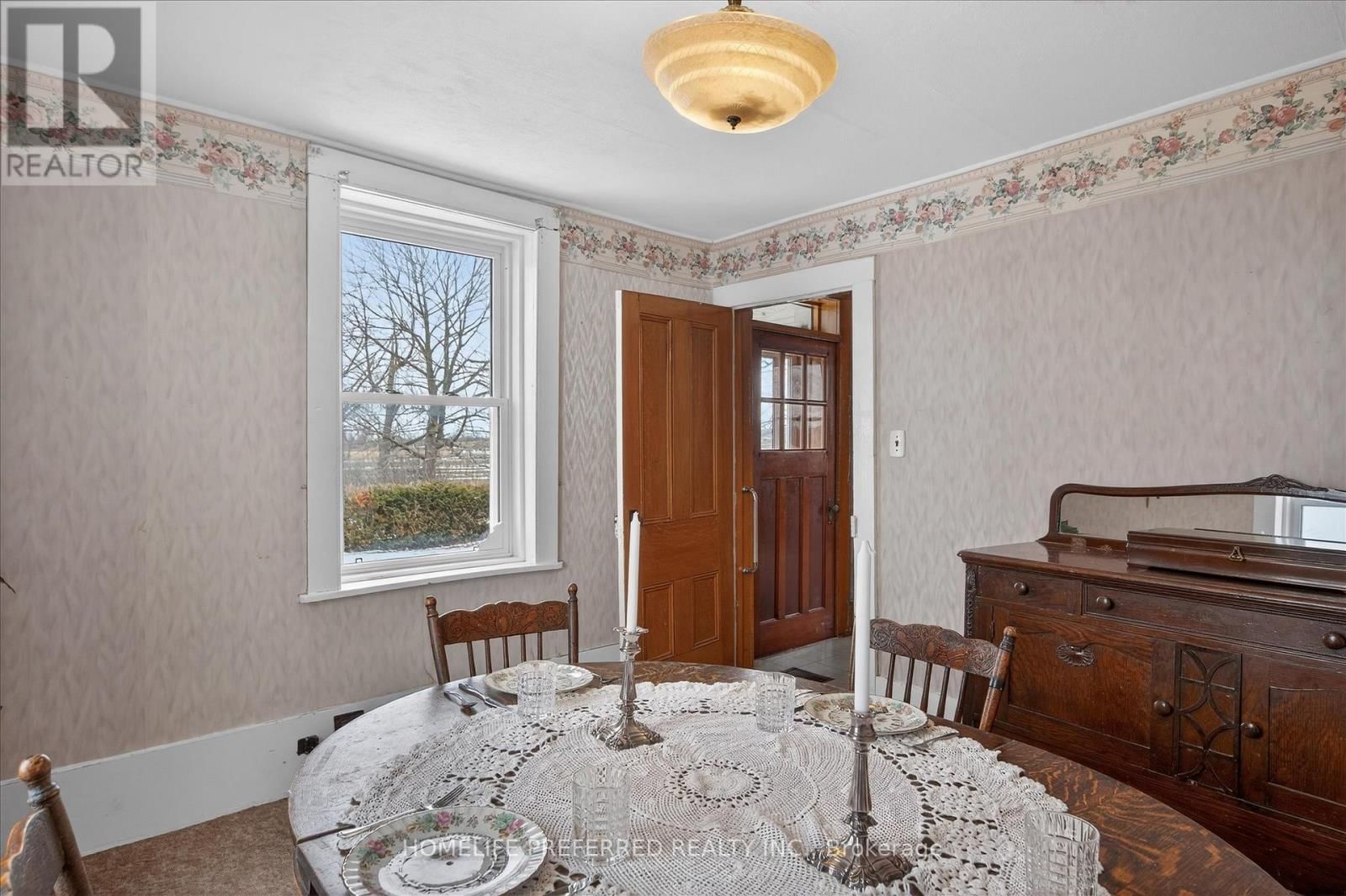 2758 28 HIGHWAY Image 25