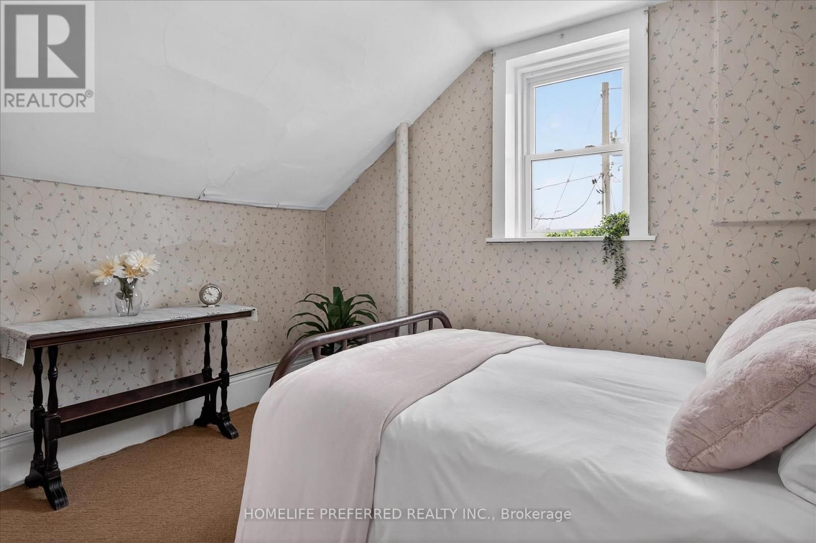 2758 28 HIGHWAY Image 31