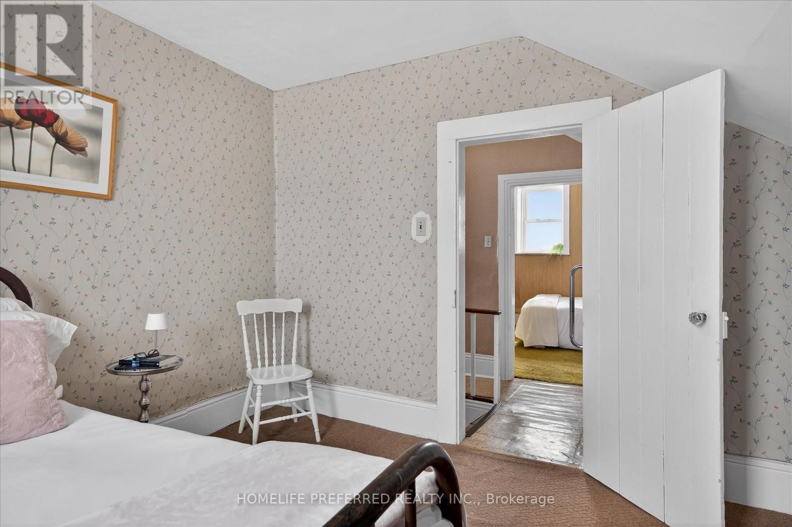 2758 28 HIGHWAY Image 32