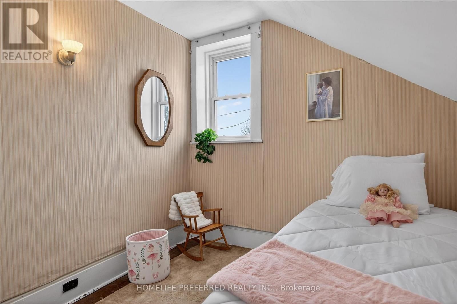 2758 28 HIGHWAY Image 38