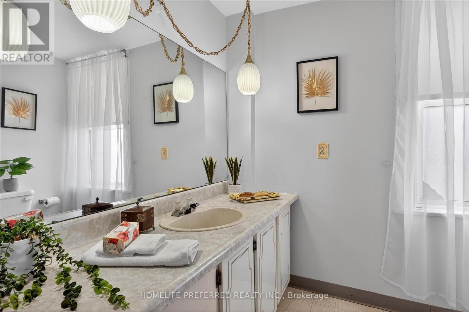 2758 28 HIGHWAY Image 39