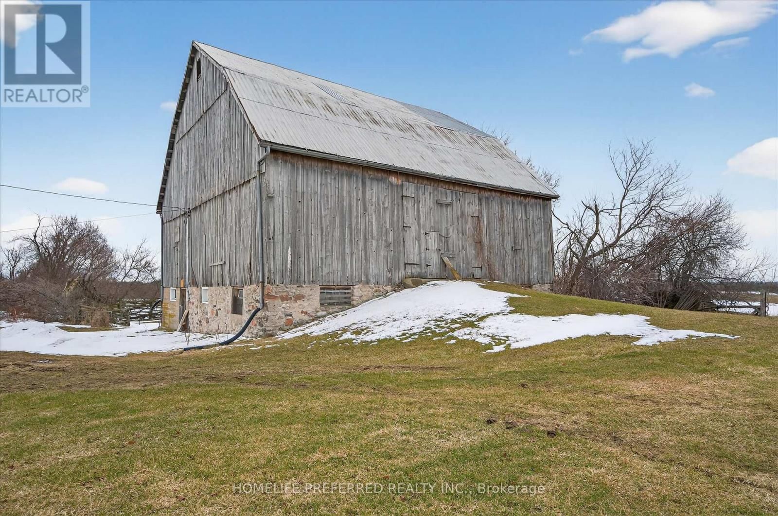 2758 28 HIGHWAY Image 4