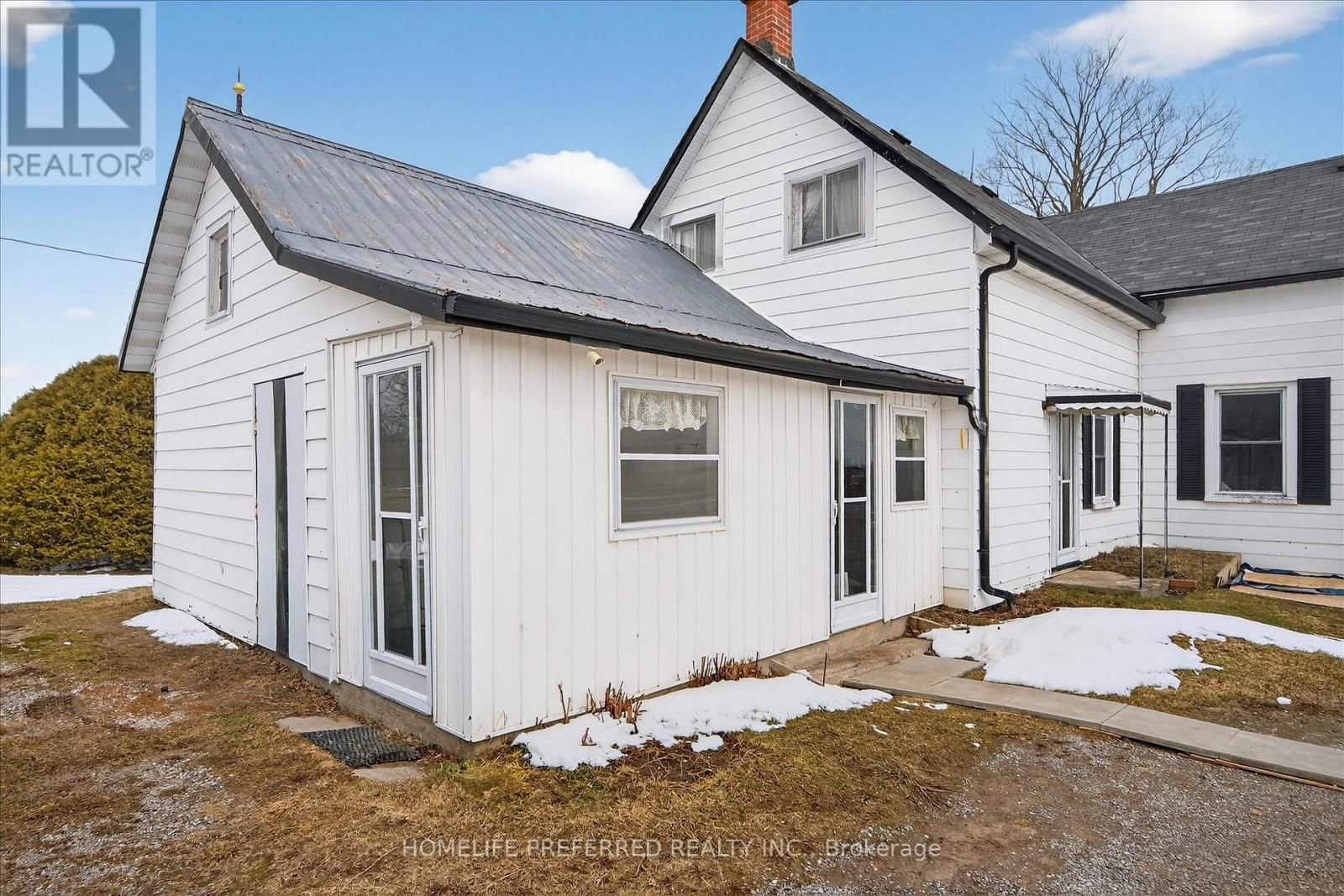 2758 28 HIGHWAY Image 9