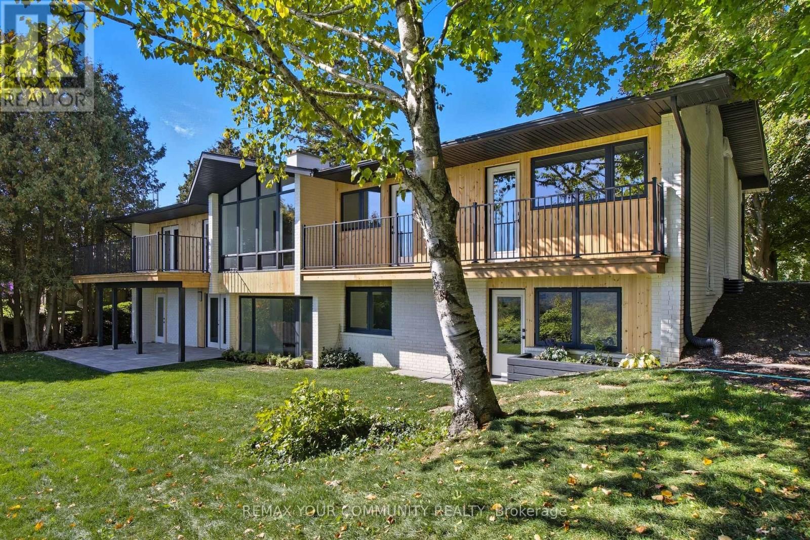 50 OAK AVENUE Image 26