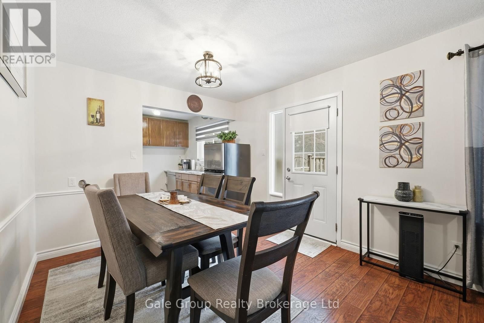 599 GAINSBOROUGH ROAD Image 19