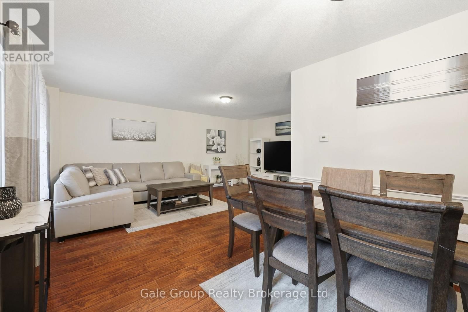 599 GAINSBOROUGH ROAD Image 21