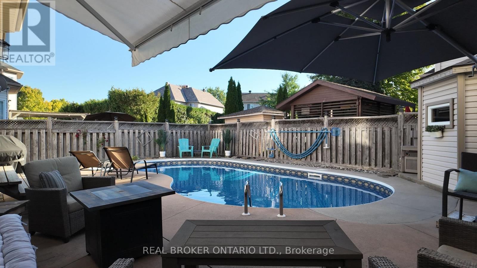 41 GOLDER'S GREEN LANE Image 46