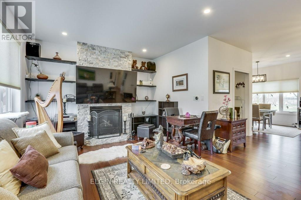 167 ELGIN STREET Image 10