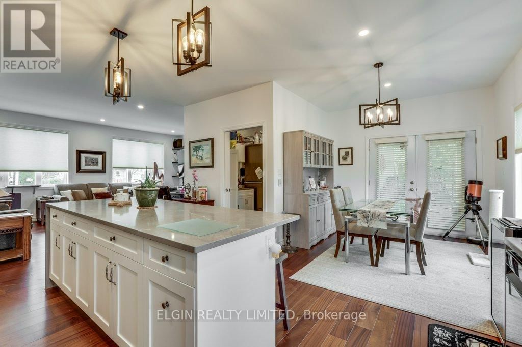 167 ELGIN STREET Image 16