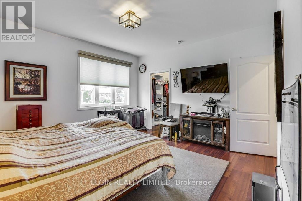 167 ELGIN STREET Image 23