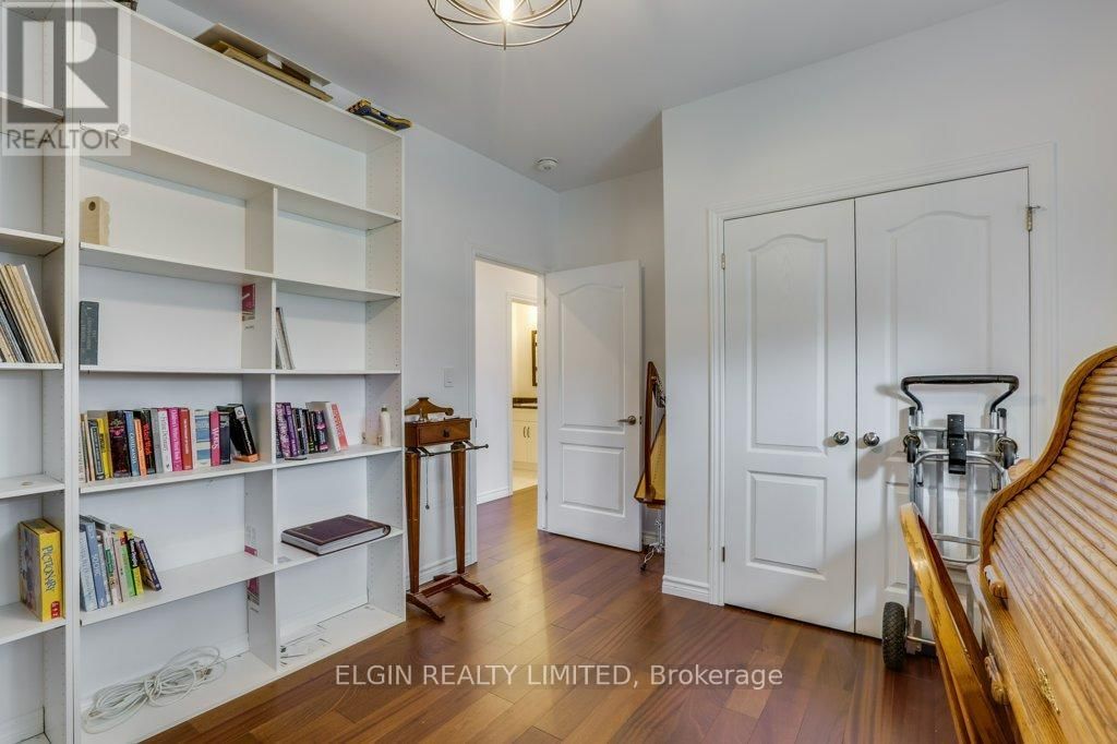 167 ELGIN STREET Image 27