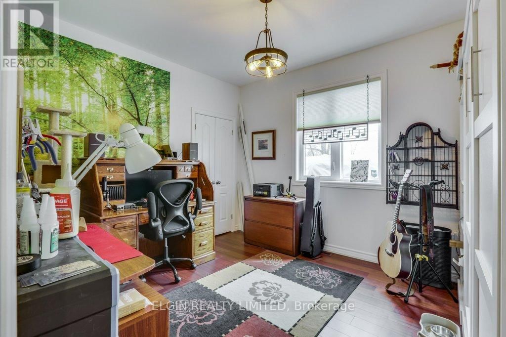 167 ELGIN STREET Image 28