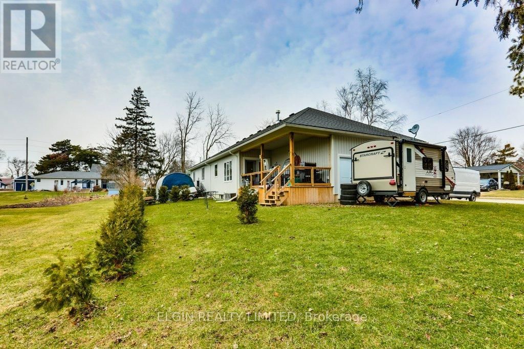 167 ELGIN STREET Image 34