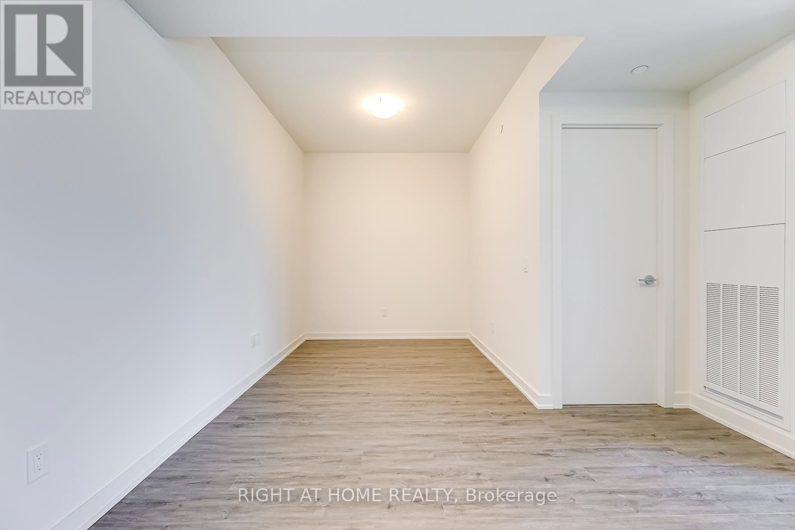 1103 - 385 WINSTON ROAD Image 13