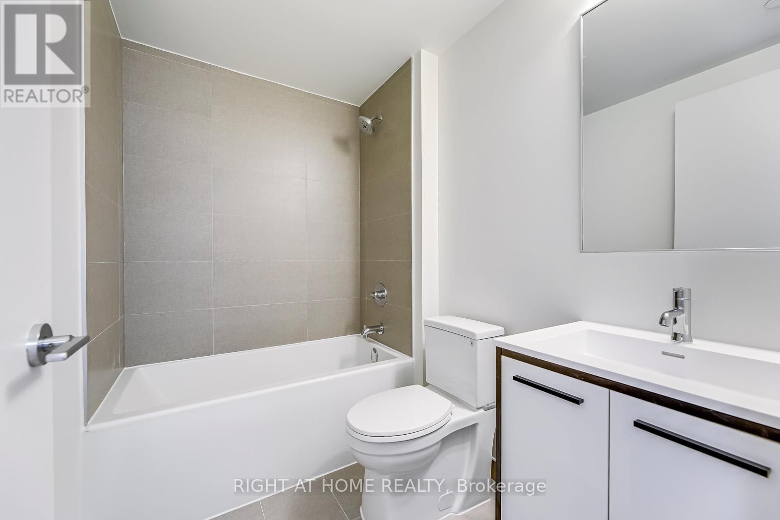 1103 - 385 WINSTON ROAD Image 25