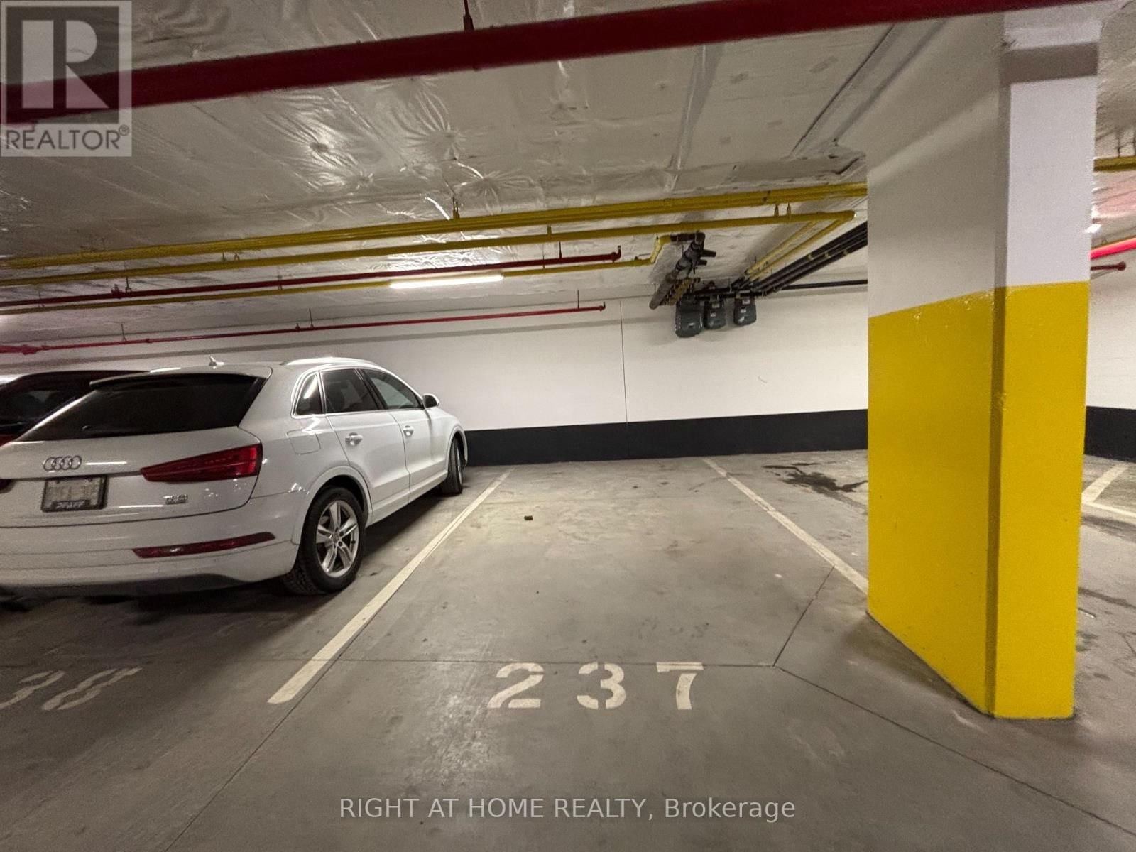 1103 - 385 WINSTON ROAD Image 27