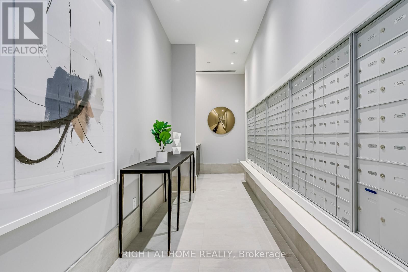 1103 - 385 WINSTON ROAD Image 29