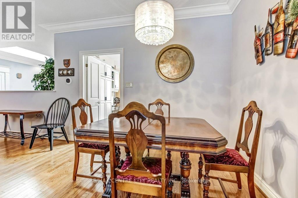 27 - 1200 RIVERSIDE DRIVE Image 16