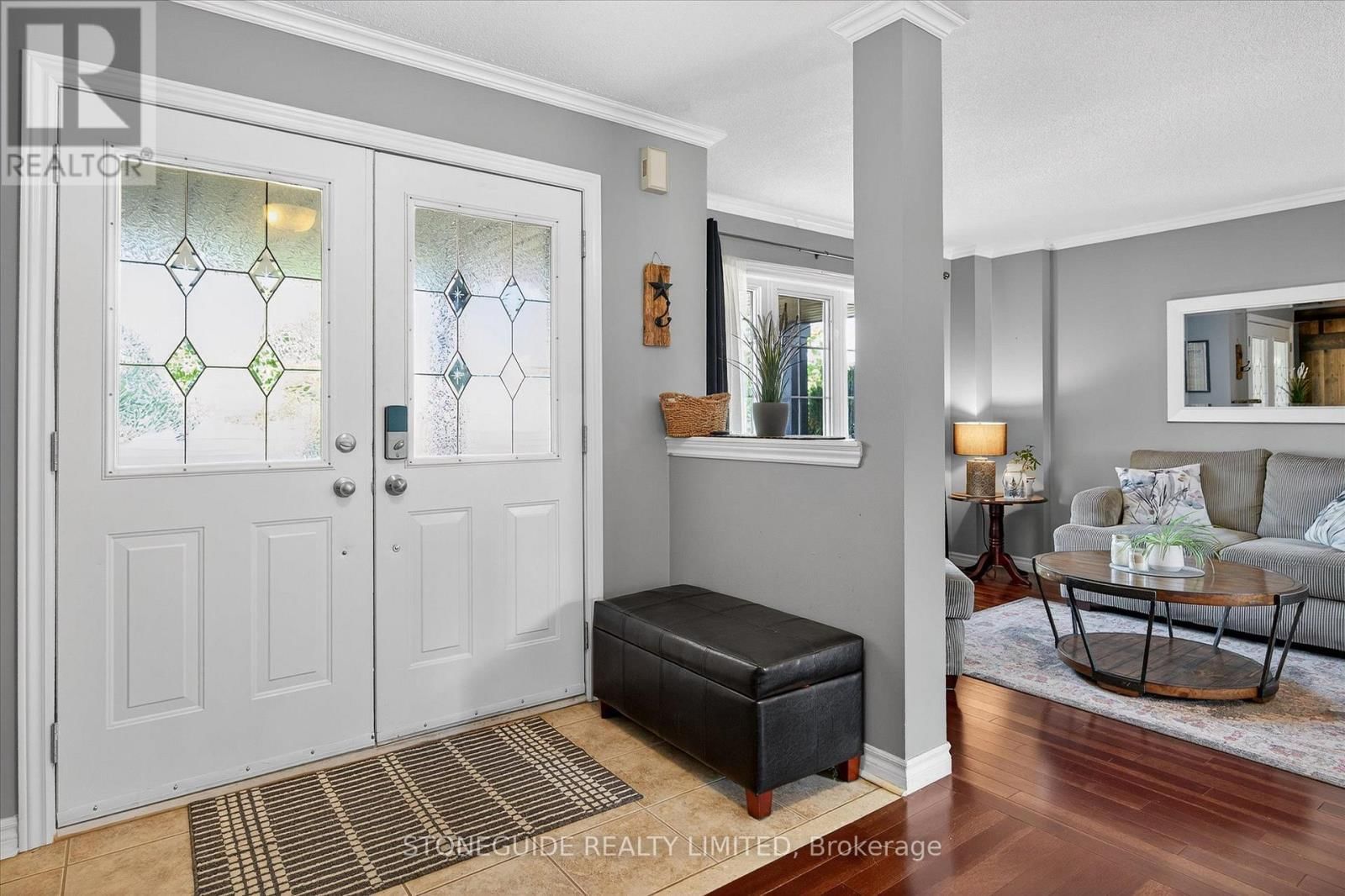 1726 RAVENWOOD DRIVE Image 3