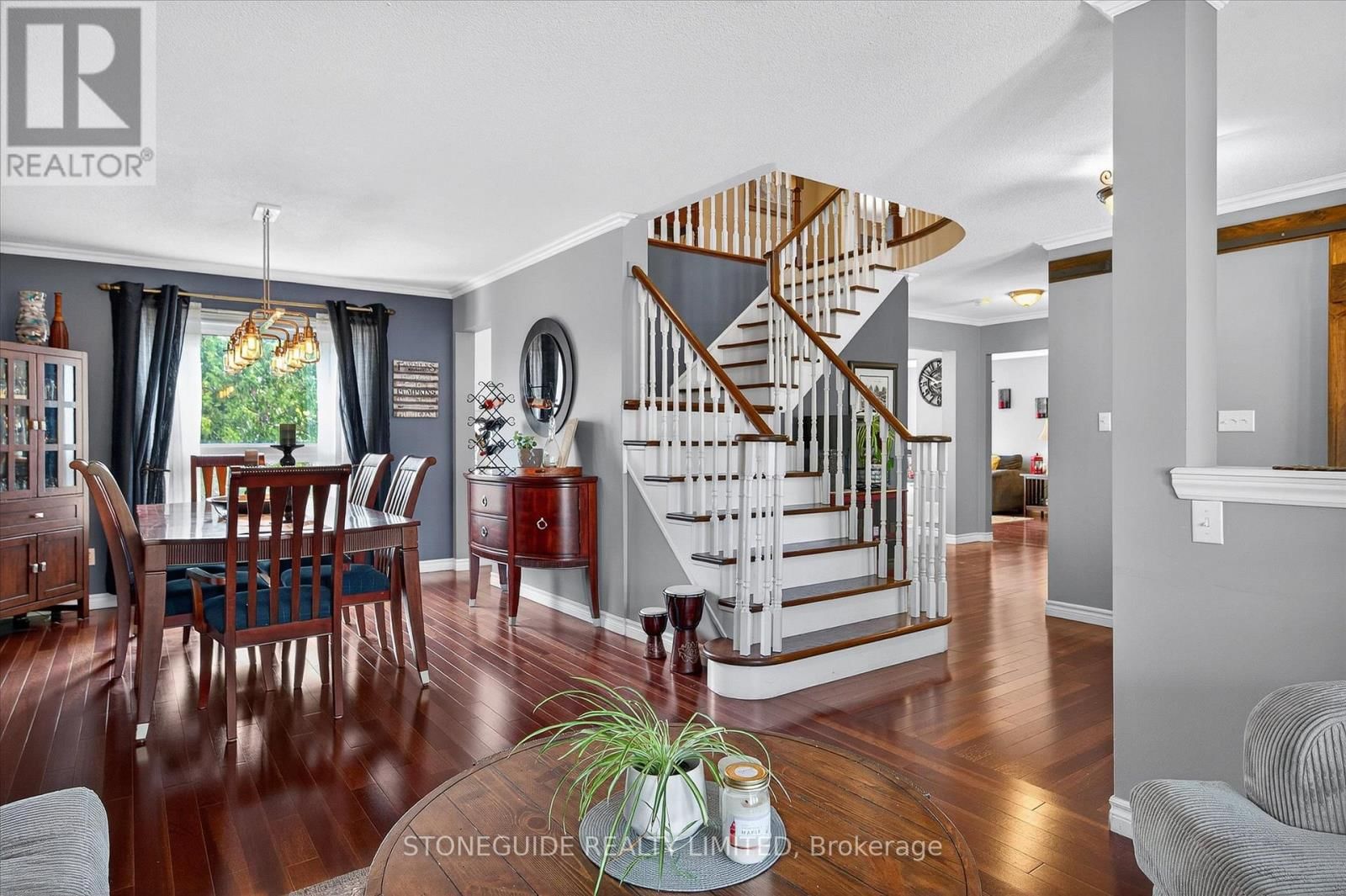 1726 RAVENWOOD DRIVE Image 5