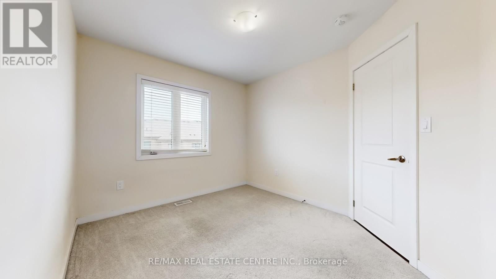 80 SCARLETWOOD STREET Image 23