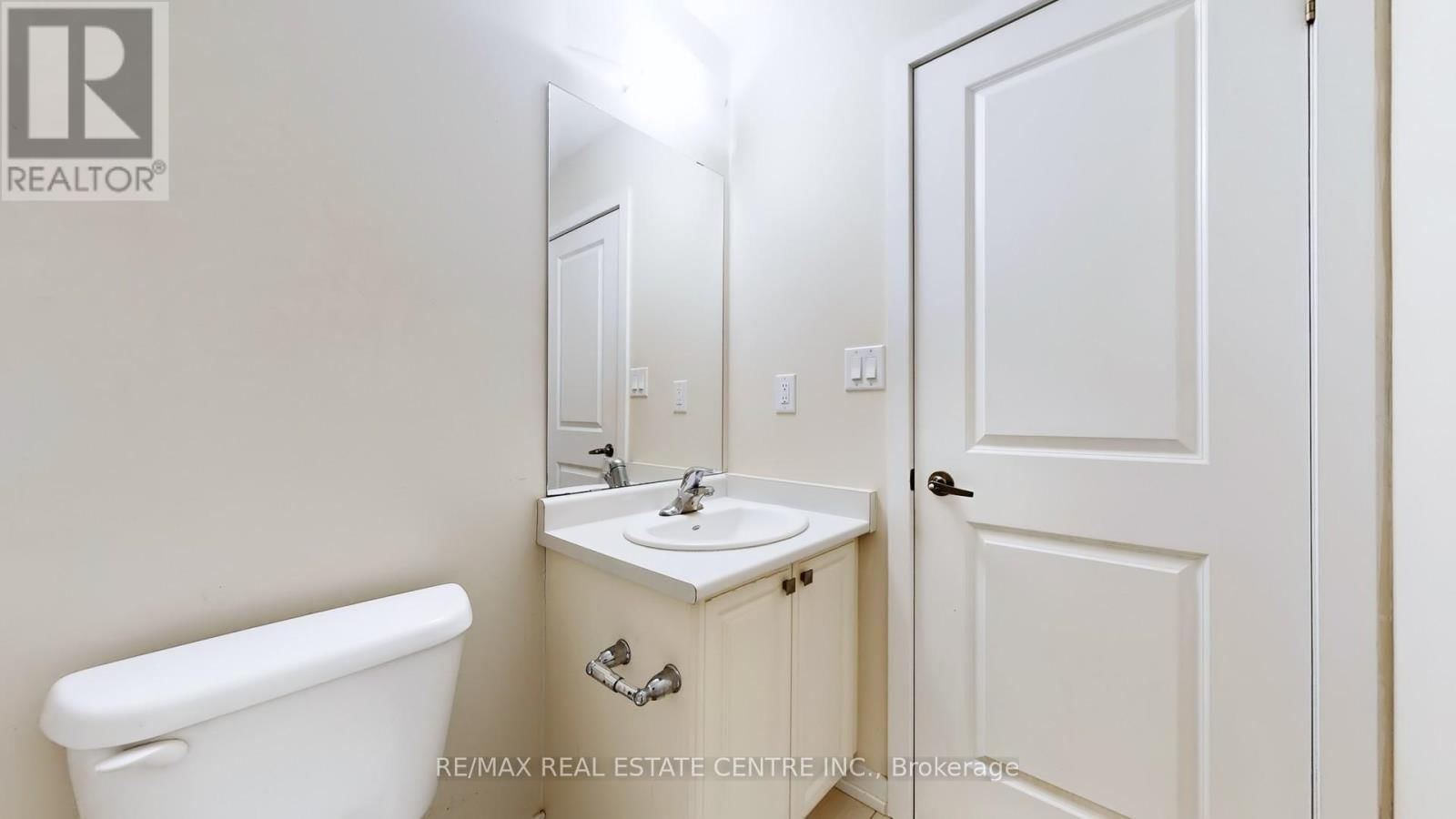 80 SCARLETWOOD STREET Image 28