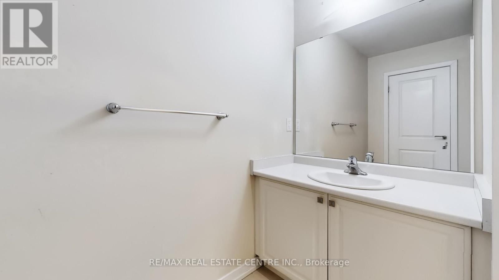 80 SCARLETWOOD STREET Image 35