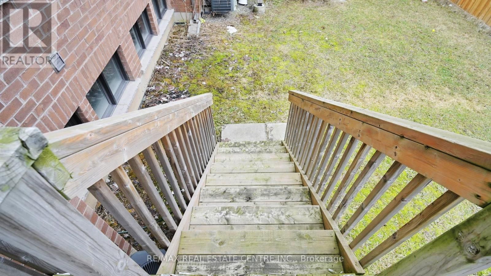 80 SCARLETWOOD STREET Image 47