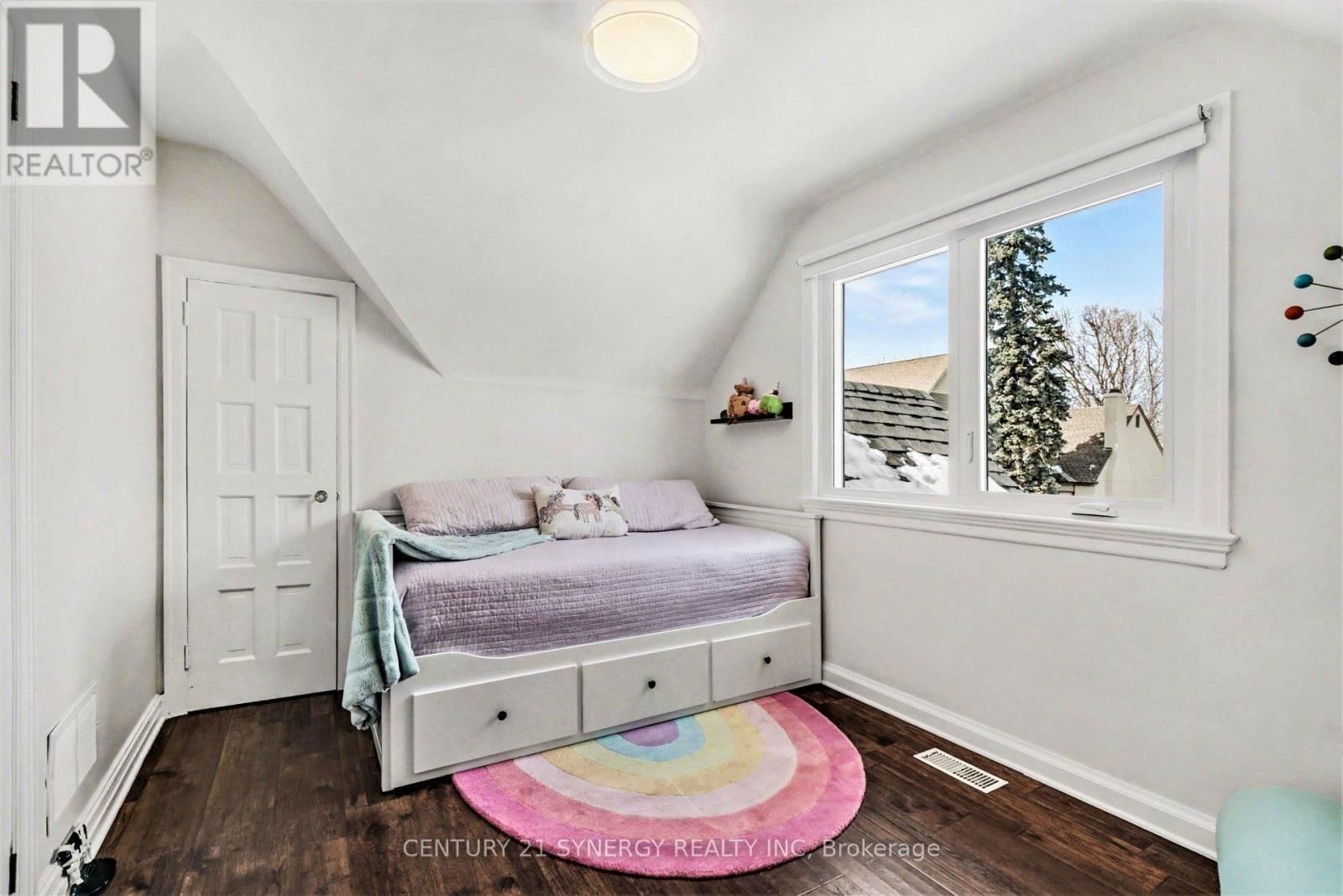 286 WESTHILL AVENUE Image 29