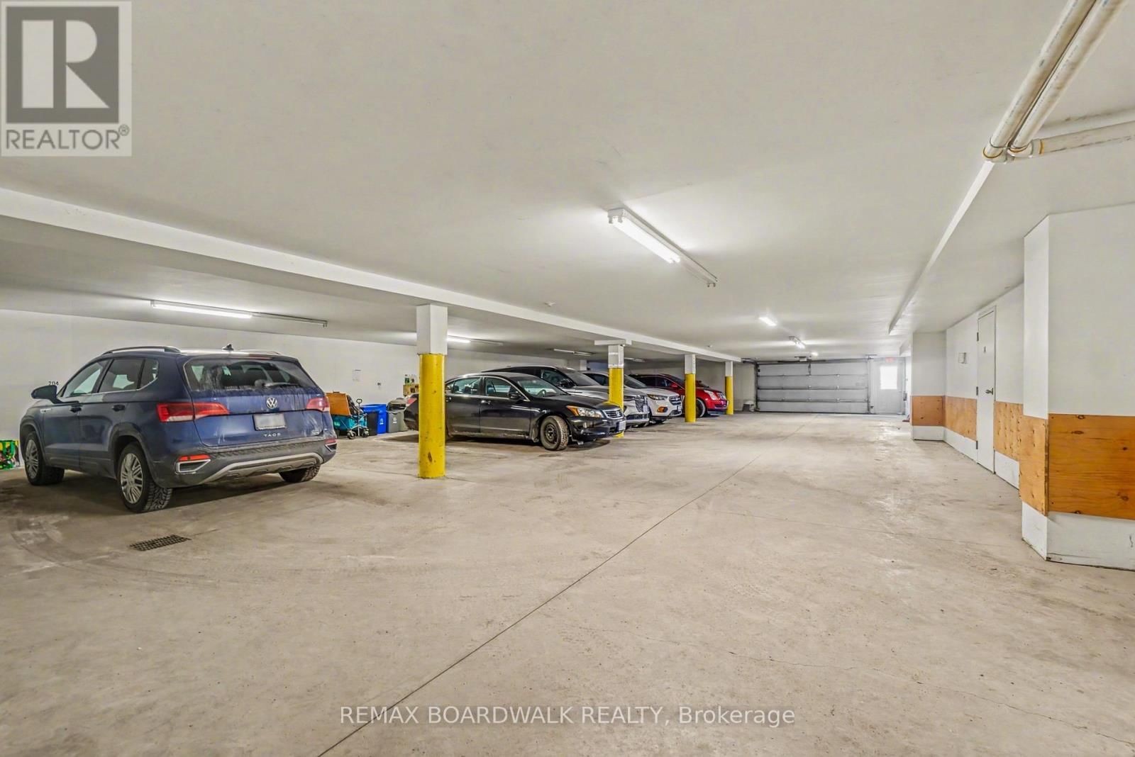 Unit 204 - 32 DE LA CROISEE STREET Image 27