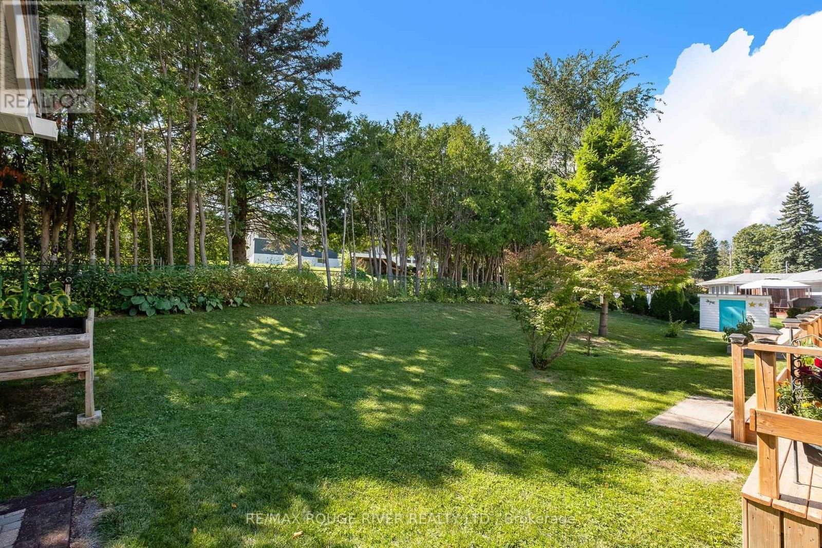 10 CHEER DRIVE Image 38