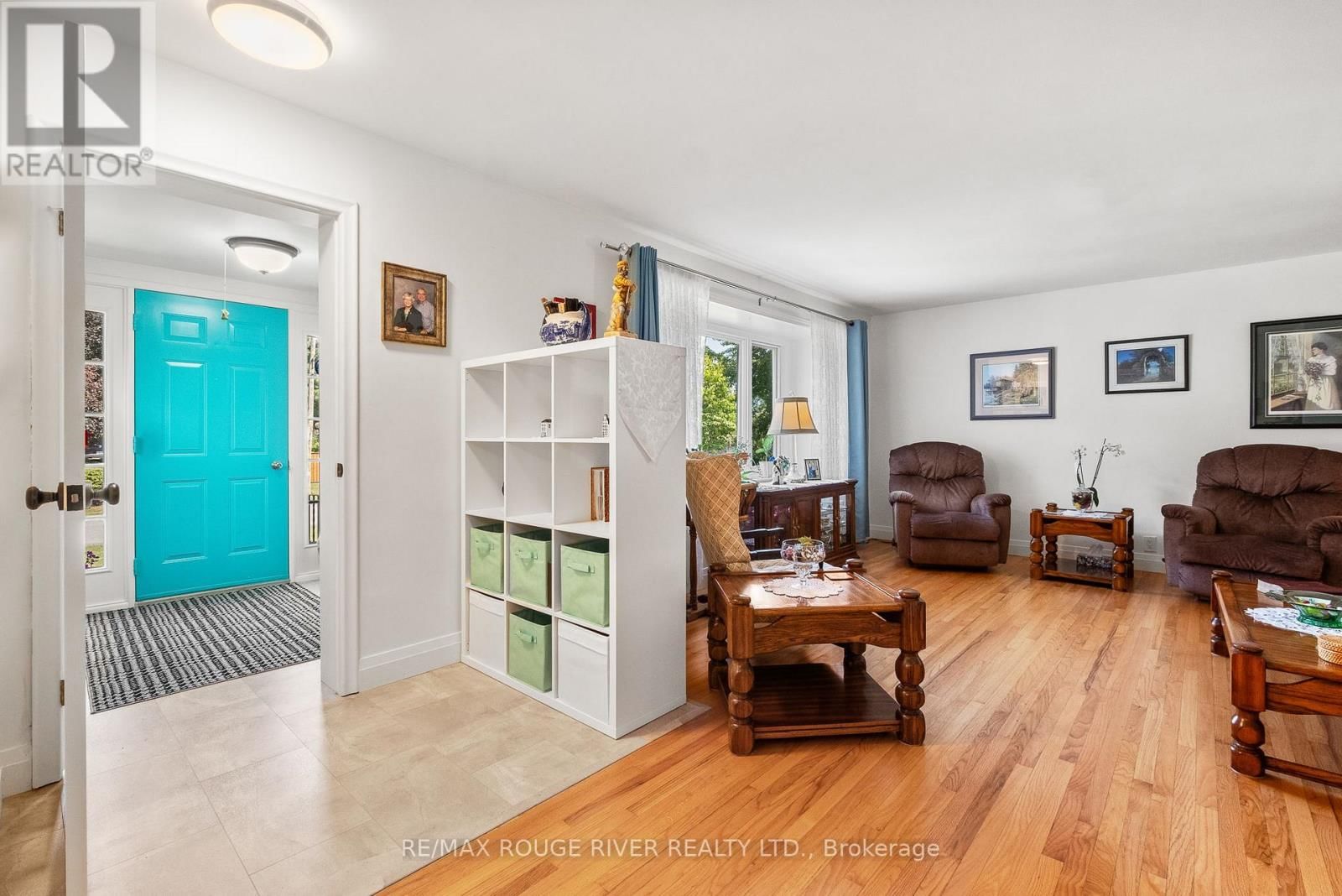 10 CHEER DRIVE Image 5