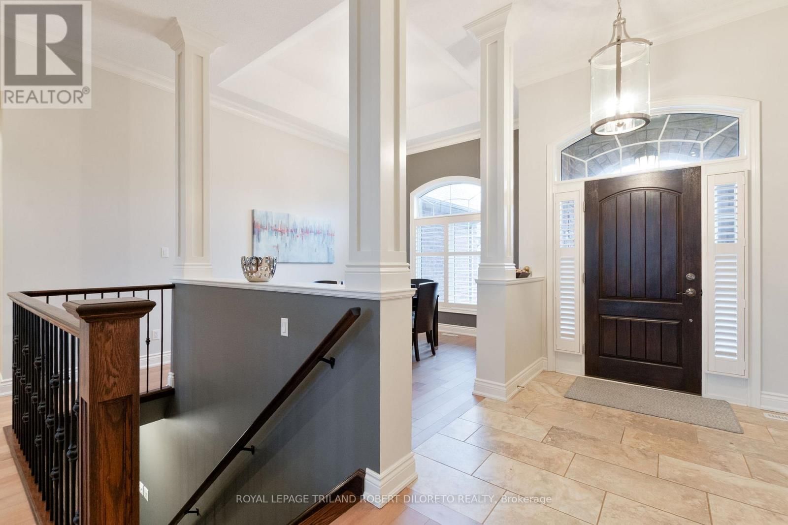 6968 CLAYTON WALK Image 4