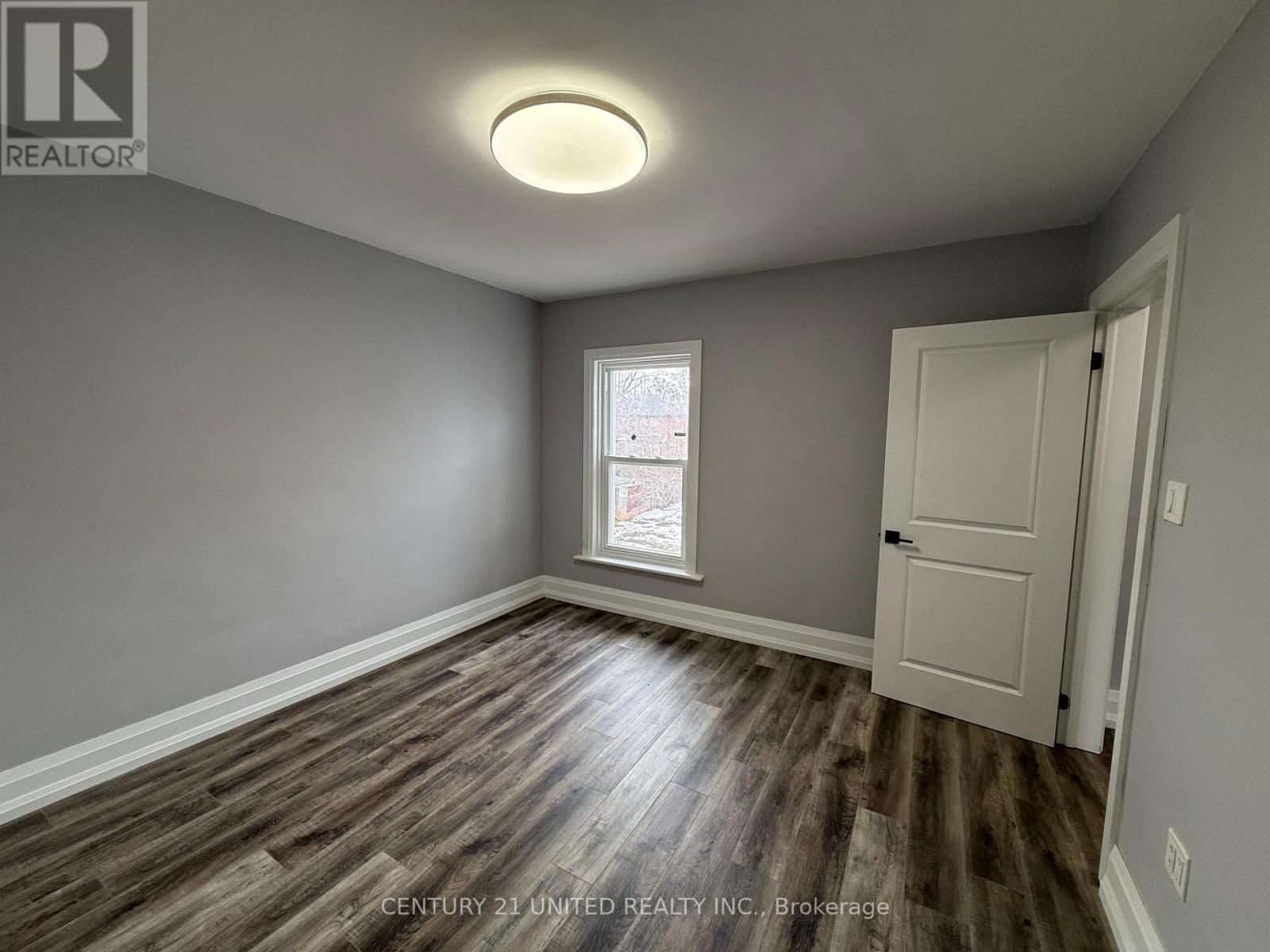 B - 470 BOLIVER STREET Image 10