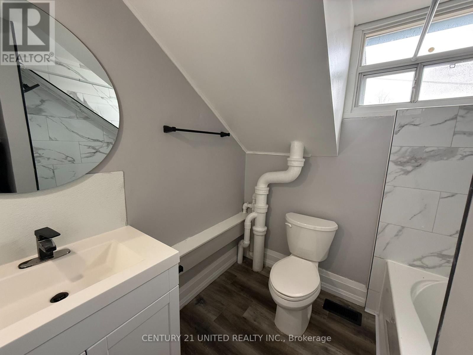 B - 470 BOLIVER STREET Image 6