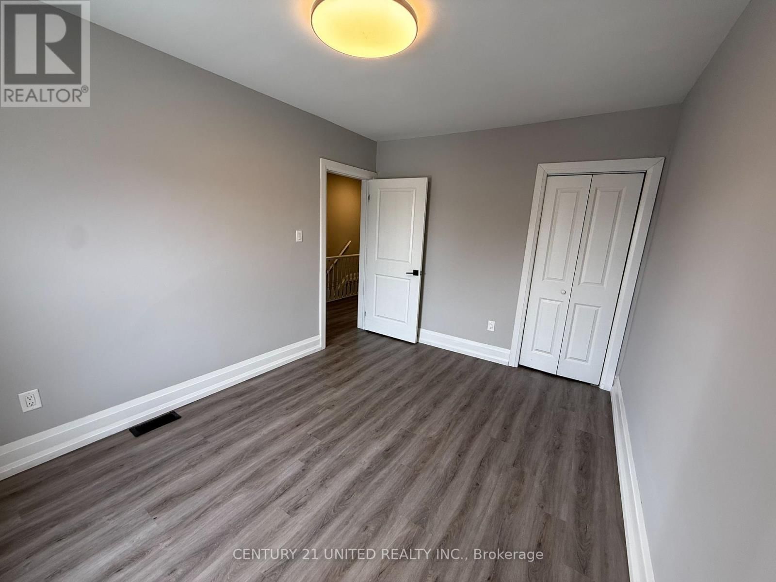 A - 468 BOLIVAR STREET Image 8