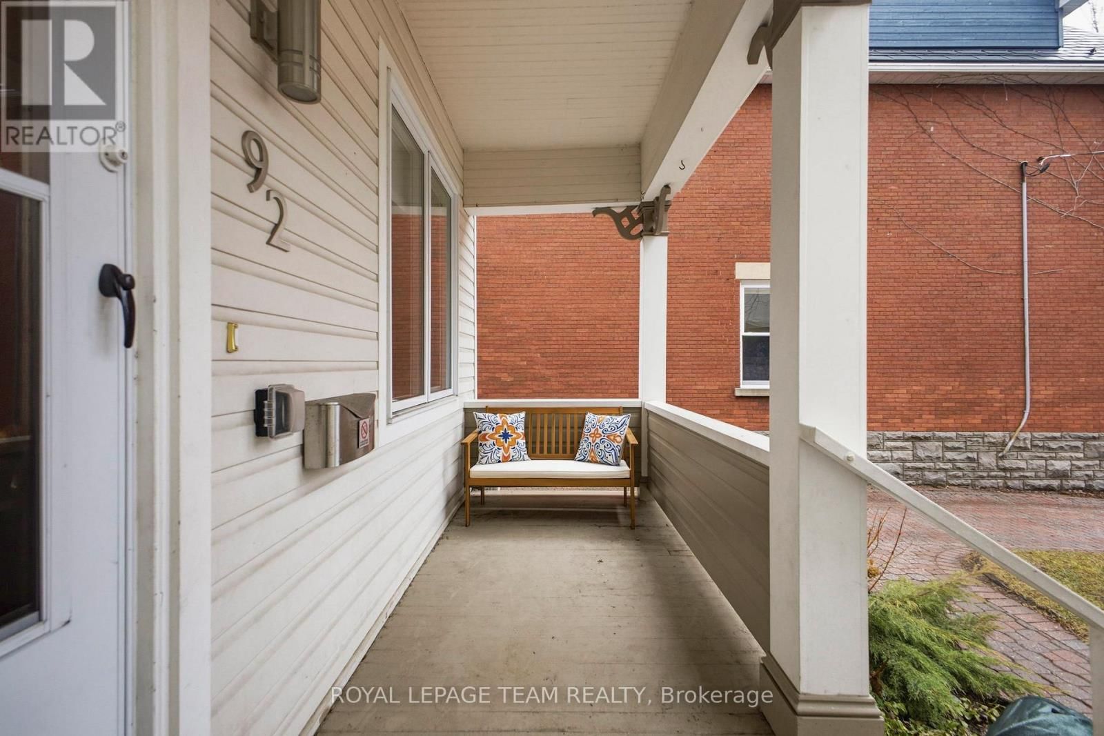 92 THIRD AVENUE Image 3